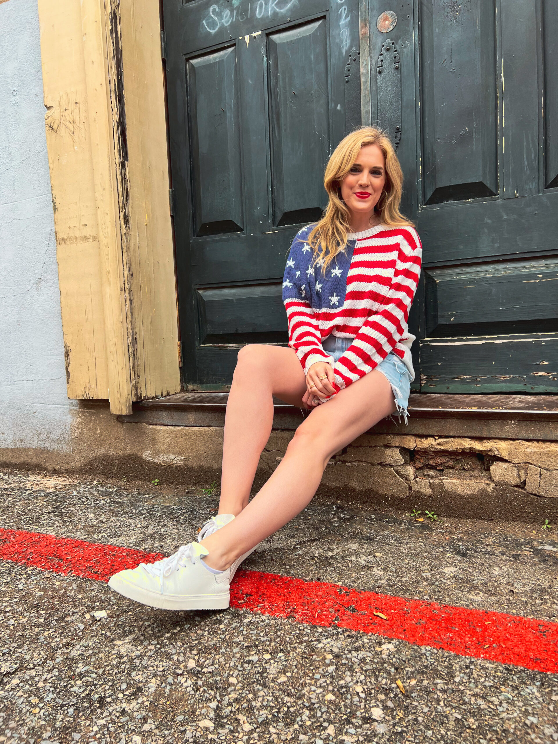 Hey Y'all! I am a Texas girl with a love for fashion and traveling. Check out my blog for fashion ideas, tips and tricks for traveling, and everything else in between!